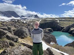 Viktor Yngvi Ísaksson, a 19-year-old enthusiast in death diving.