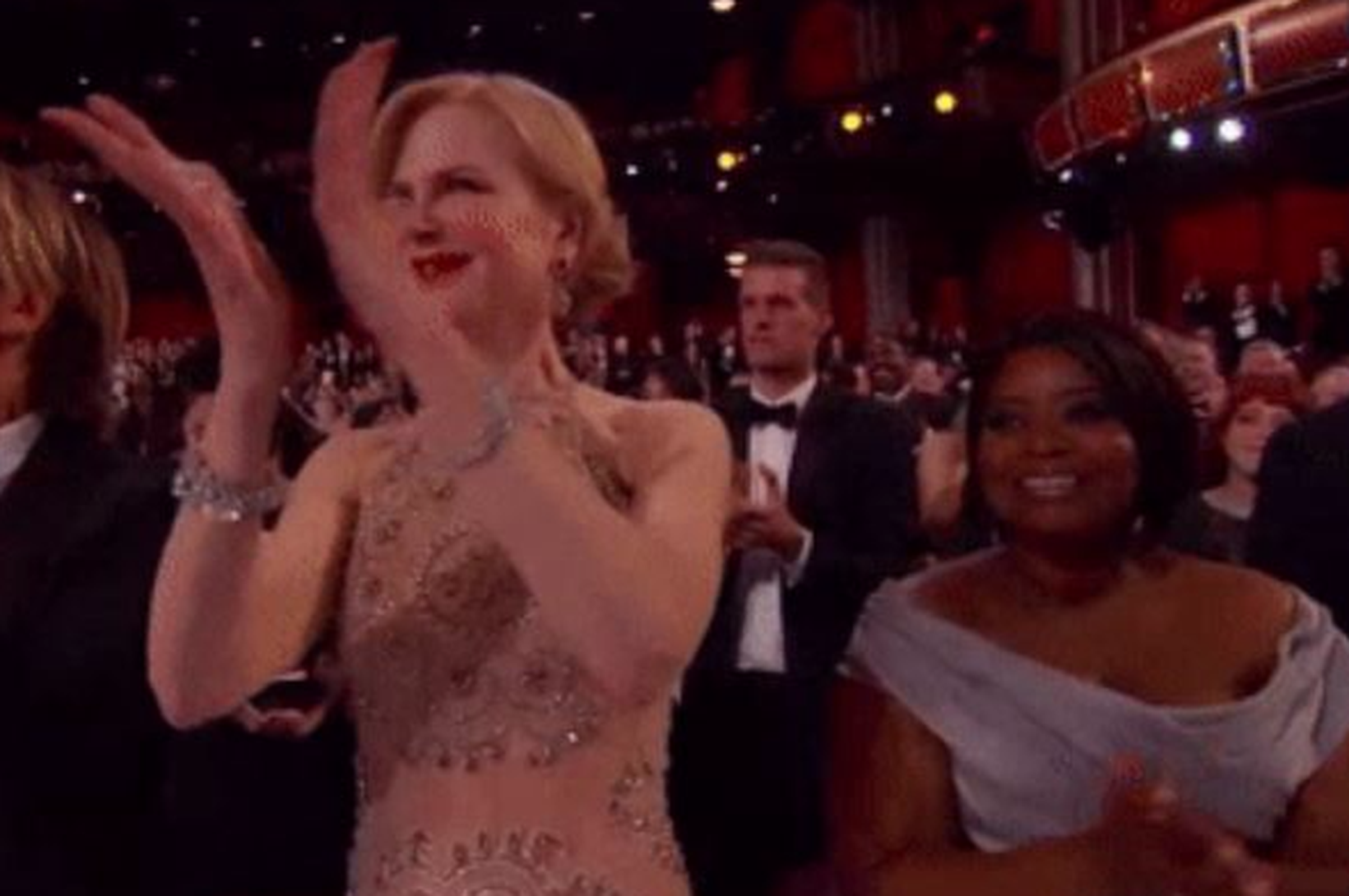 Skringilegt klapp Nicole Kidman vekur athygli