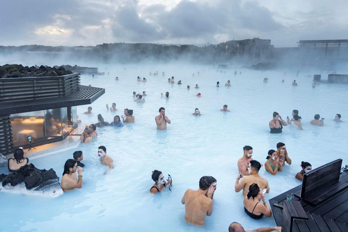 blue-lagoon-keajaiban-tersembunyi-di-alam