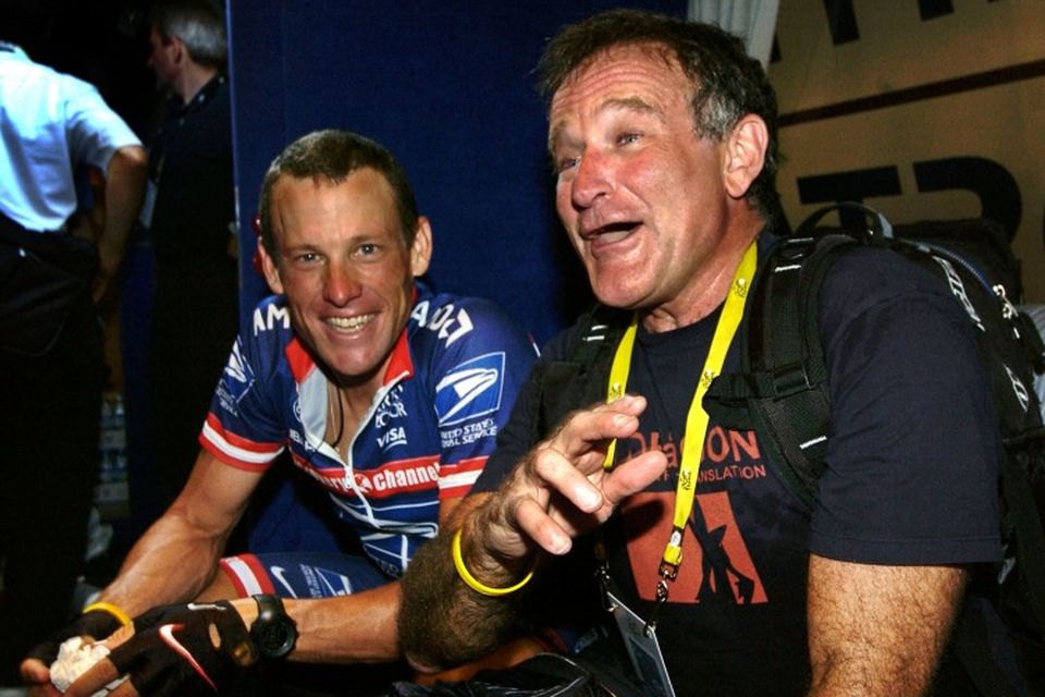 Í júlí árið 2004 með hjólreiðamanninum Lance Armstrong.