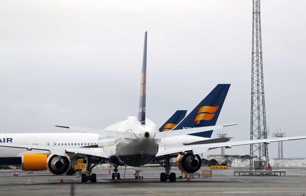 Icelandair hefur verið með varnir sem nema 40-60% af notkun.