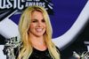 Britney laus undan föður sínum