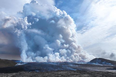 Það gæti eitthvað gerst eftir um 7-10 daga að sögn Benedikts.