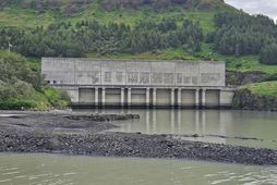 Lokað var fyrir vatnsinnstreymi að öllum sex vélum Búrfellsstöðvar 1 á laugardaginn vegna umfangsmikils viðhaldsverkefnis. …