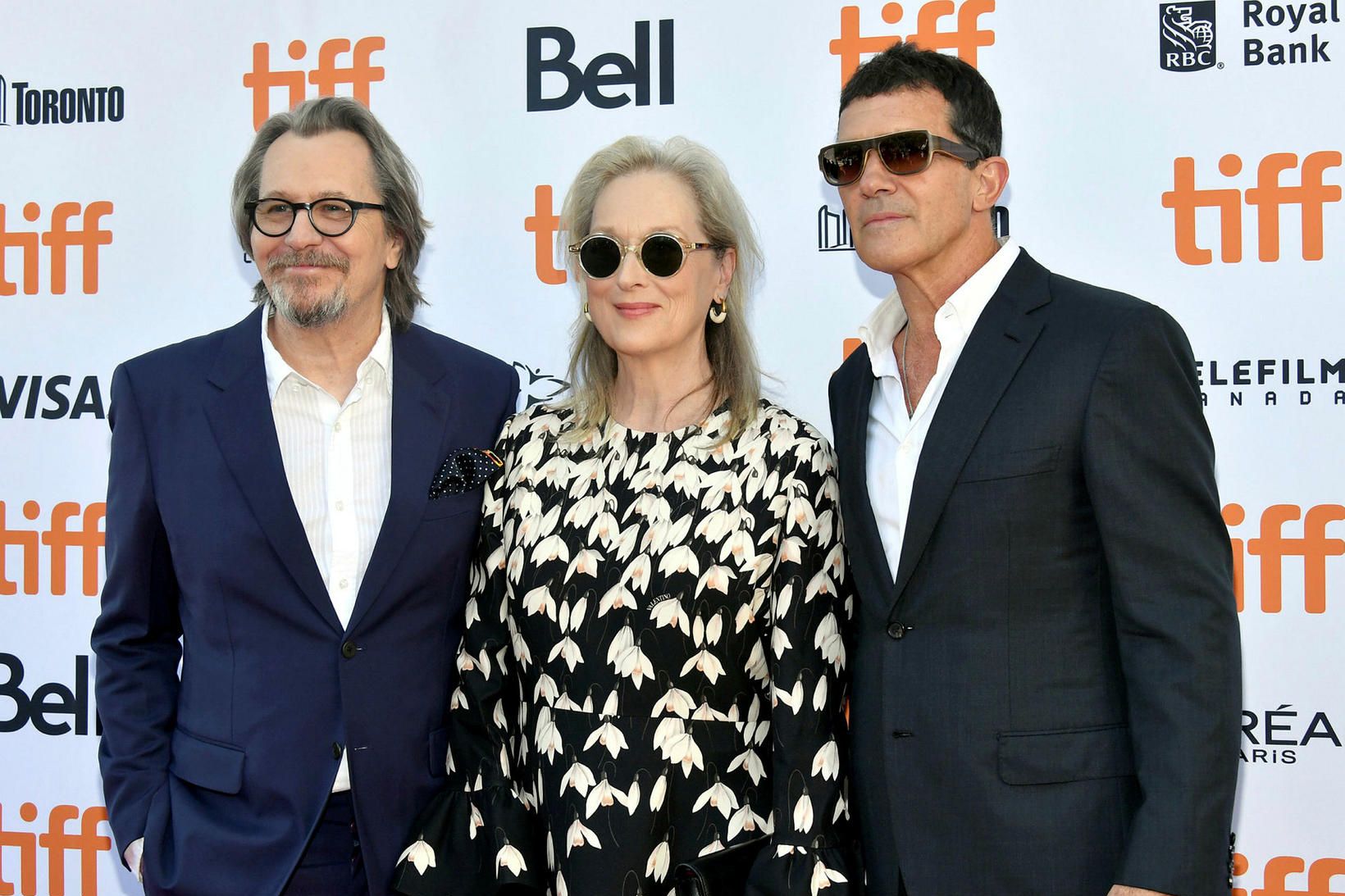 Gary Oldman, Meryl Streep, and Antonio Banderas á frumsýningu The …