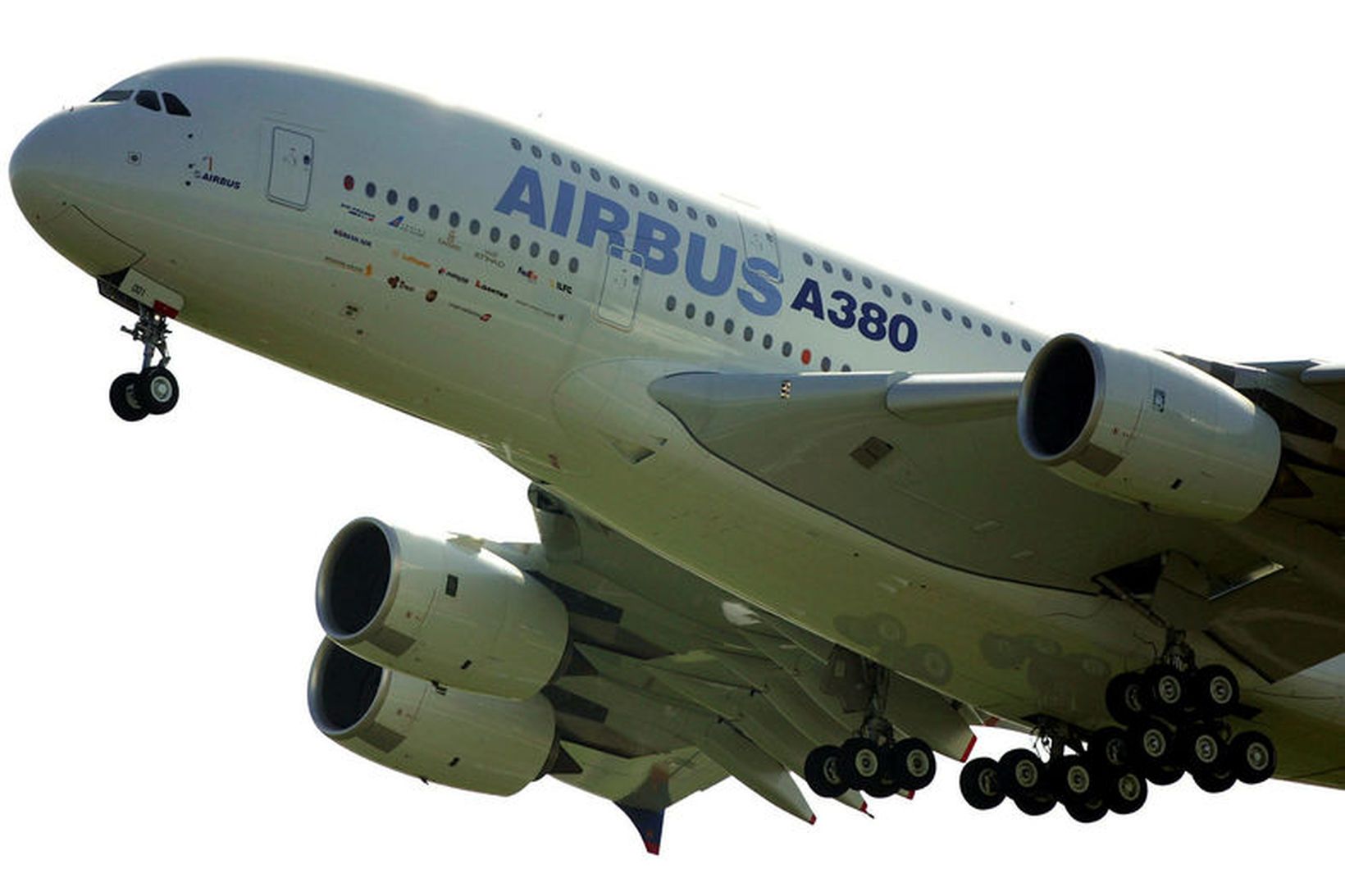 Airbus ætlar að hætta framleiðslu A380, sem er stærsta farþegaþota …