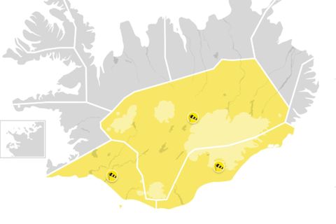 Viðvörunin á Suðausturlandi og Miðhálendinu gengur úr gildi klukkan 17 en á Suðurlandi klukkan 18 …