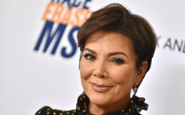 Kris Jenner kann vel að meta kaldan Martini drykk í glasið.