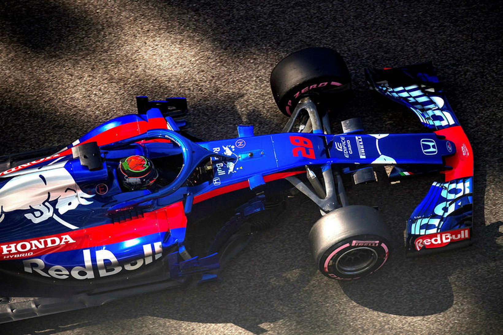 Nýsjálendingurin Brendon Hartley hjá Toro Rosso tjónaði bíl sinn oft …