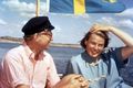 Hamingjusöm Lars Schmidt og Ingrid Bergman í tilhugalífinu í Svíþjóð sumarið 1958. Vatíkaninu var ekki skemmt.