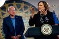 Michigan Kamala Harris, varaforseti og forsetaframbjóðandi demókrata, á kosningafundi með varaforsetaefni sínu, Tim Walz ríkisstjóra Minnesota.