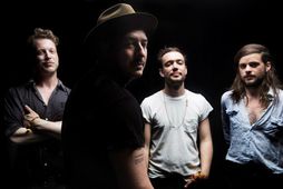 Hljómsveitin Mumford & Sons kemur fram í Valshöllinni í kvöld.