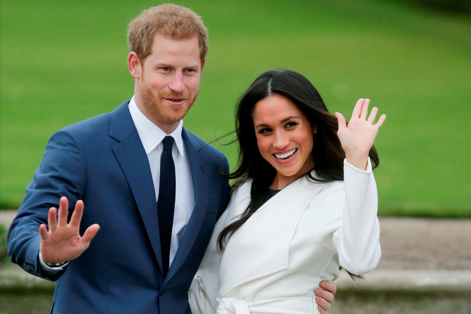 Harry og Meghan kveðja í kvöld.