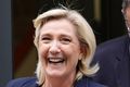 Frakkland Flokkur Le Pen er talinn sigurstranglegur í seinni umferð.