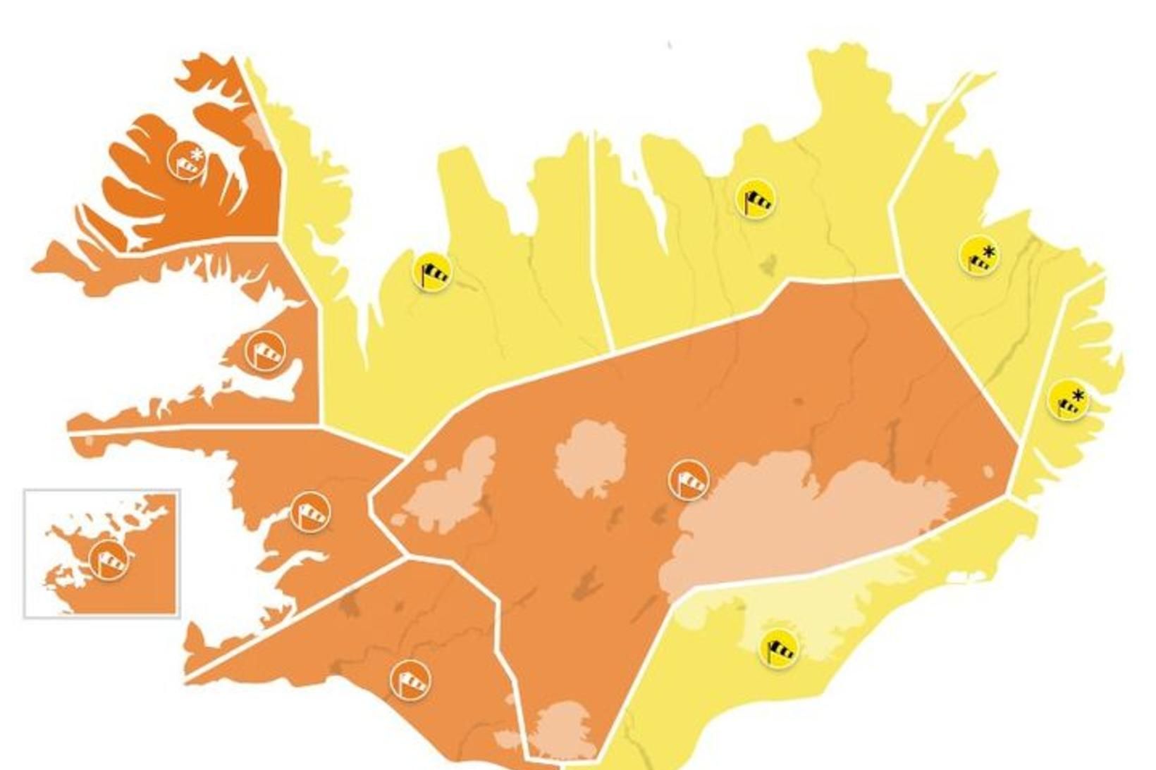 Veðurviðvaranir eru í gildi á öllu landinu á morgun.