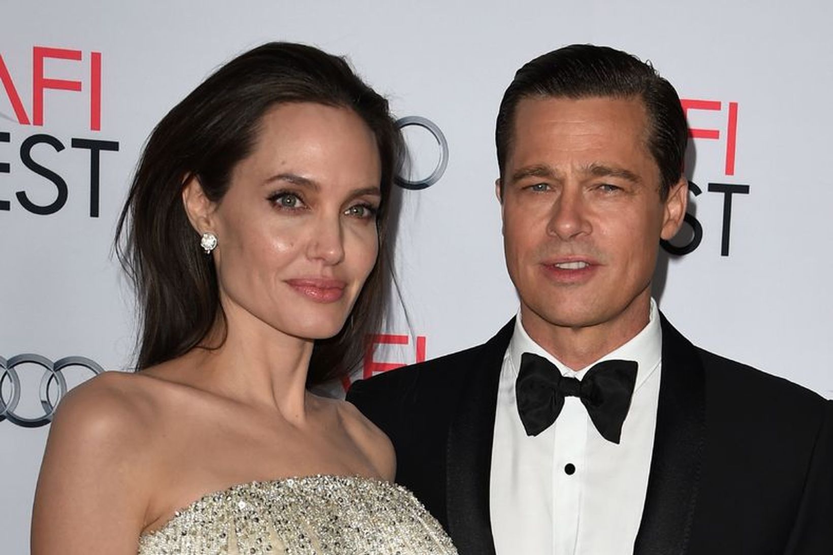 Angelina Jolie og Brad Pitt eru enn að vesenast í …