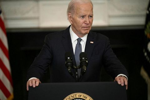 Joe Biden forseti Bandaríkjanna viðurkennir klúður en er ekki á því að gefast upp.