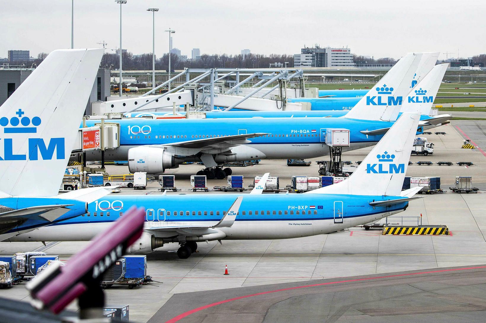 KLM fær tvo til fjóra milljarða evra frá ríkisstjórninni.