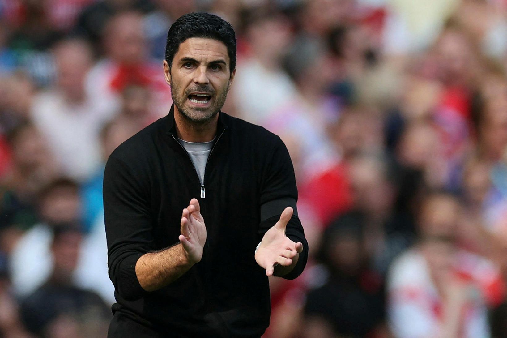 Mikel Arteta heldur kyrru fyrir hjá Arsenal.