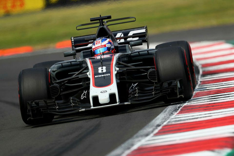 Frakkinn Romain Grosjean á ferð á Haas-bílnum í síðasta kappakstri í formúlu-1, í Mexíkó.