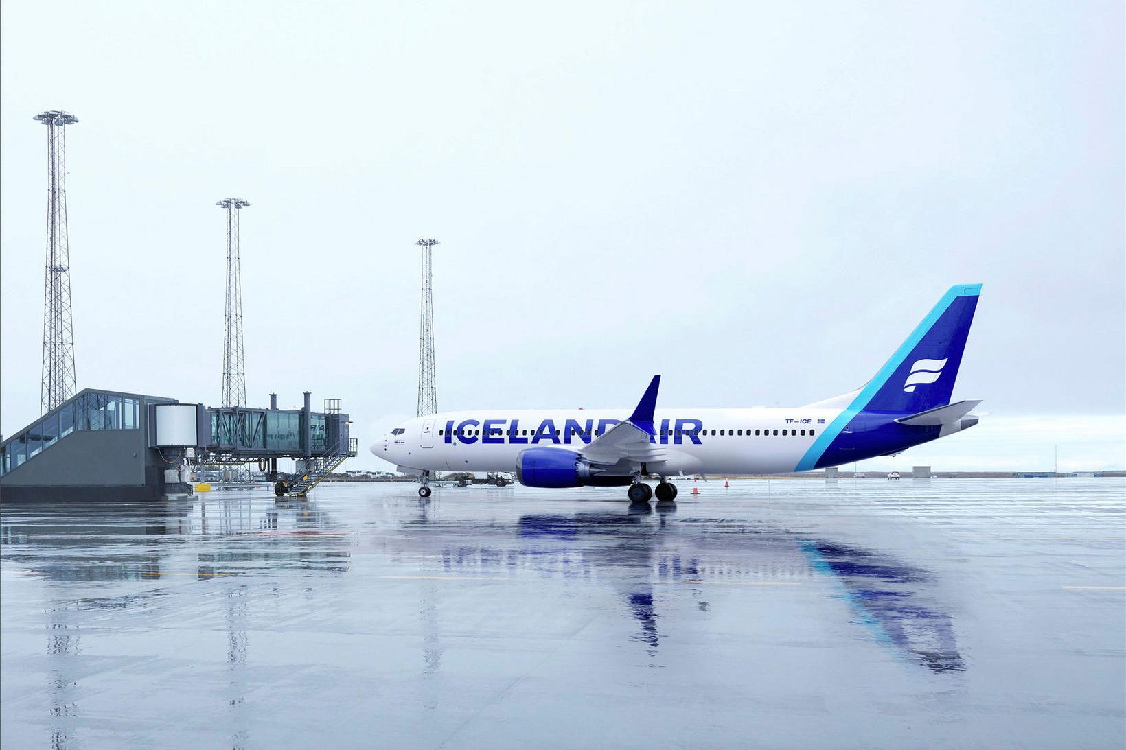21 flugferð hefur verið seinkað hjá Icelandair vegna óveðursins.
