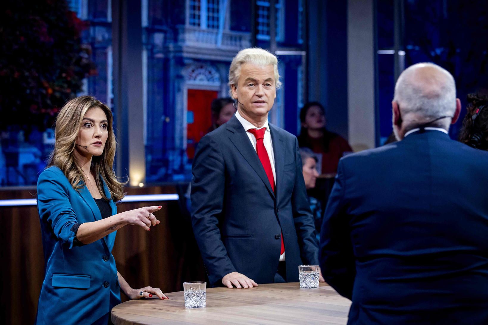 Frá vinstri: Dil­an Yesil­goz, leiðtogi VVD, og Geert Wilders, formaður …