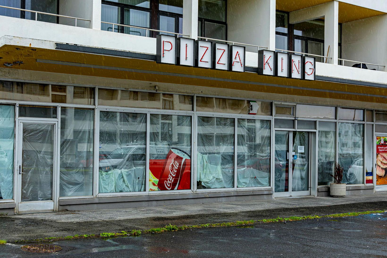 Saga Pizza King í Skipholti er á enda en þar …