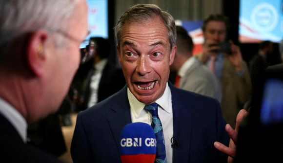 Nigel Farage gefur kost á sér og leiðir flokk