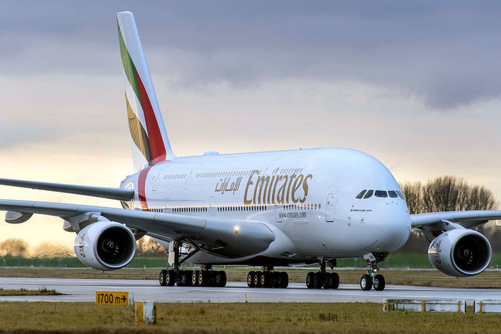 Airbus A380-þota. Í flota Emirates eru 111 risabreiðþotur úr verksmiðjum …
