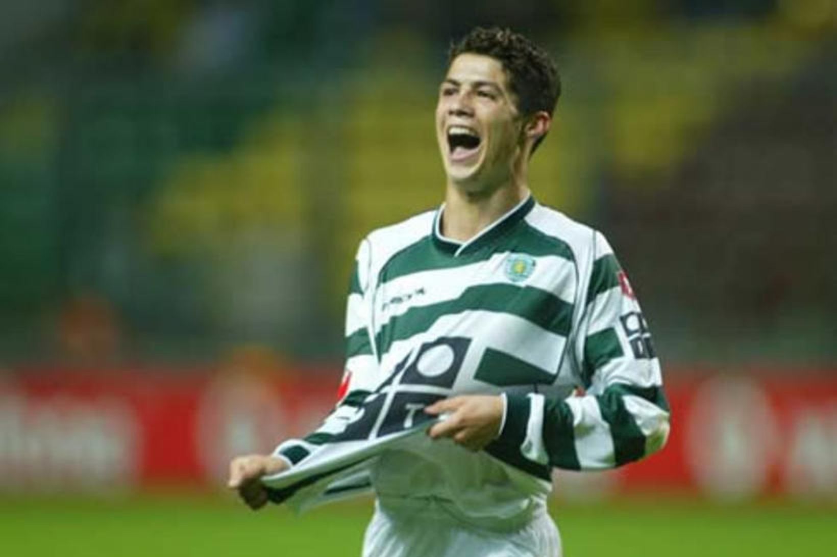 Cristiano Ronaldo fagnar marki með Sporting Lissabon.