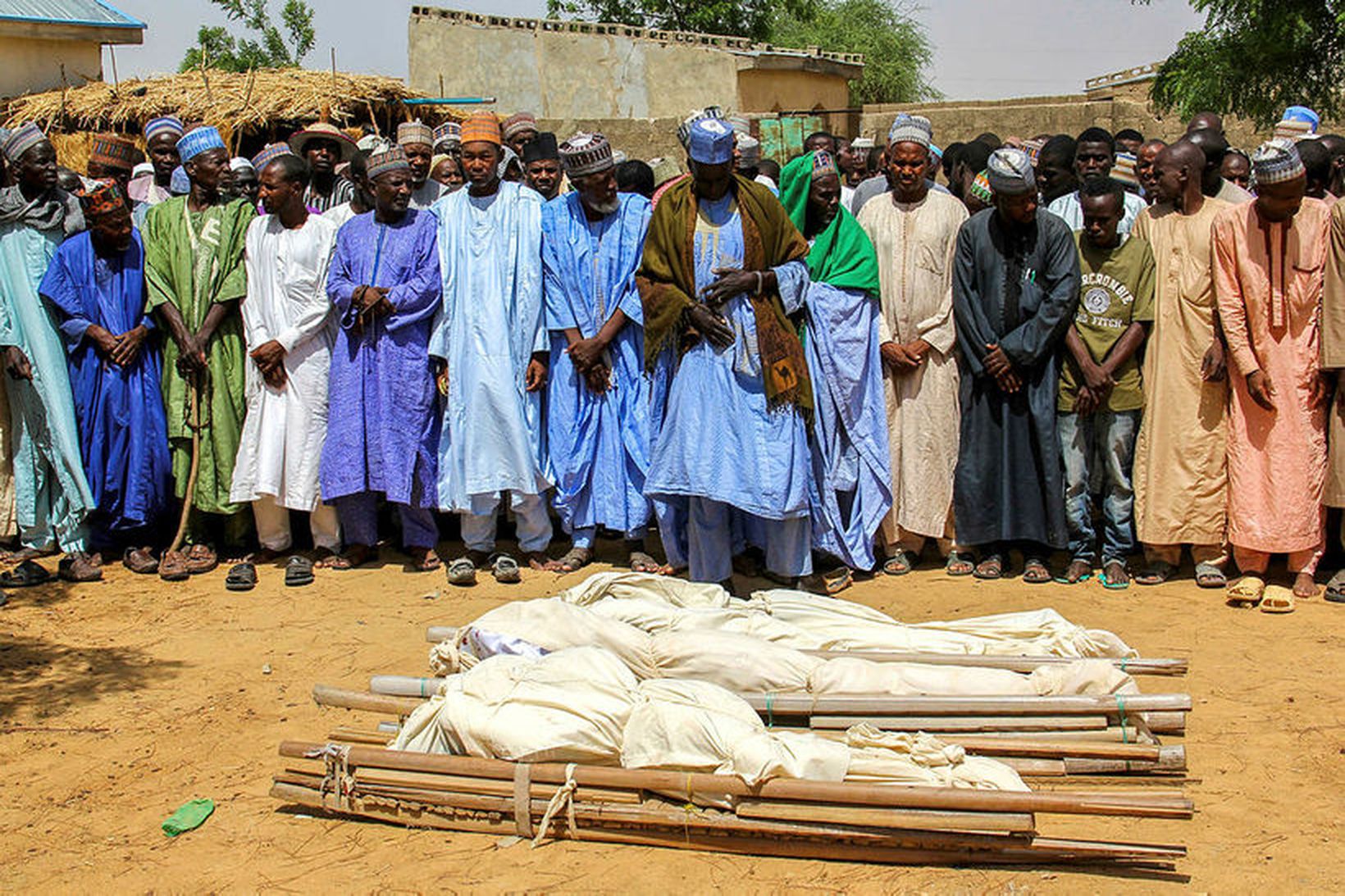 Bænaathöfn vegna þeirra sem myrtir voru af Boko Haram í …