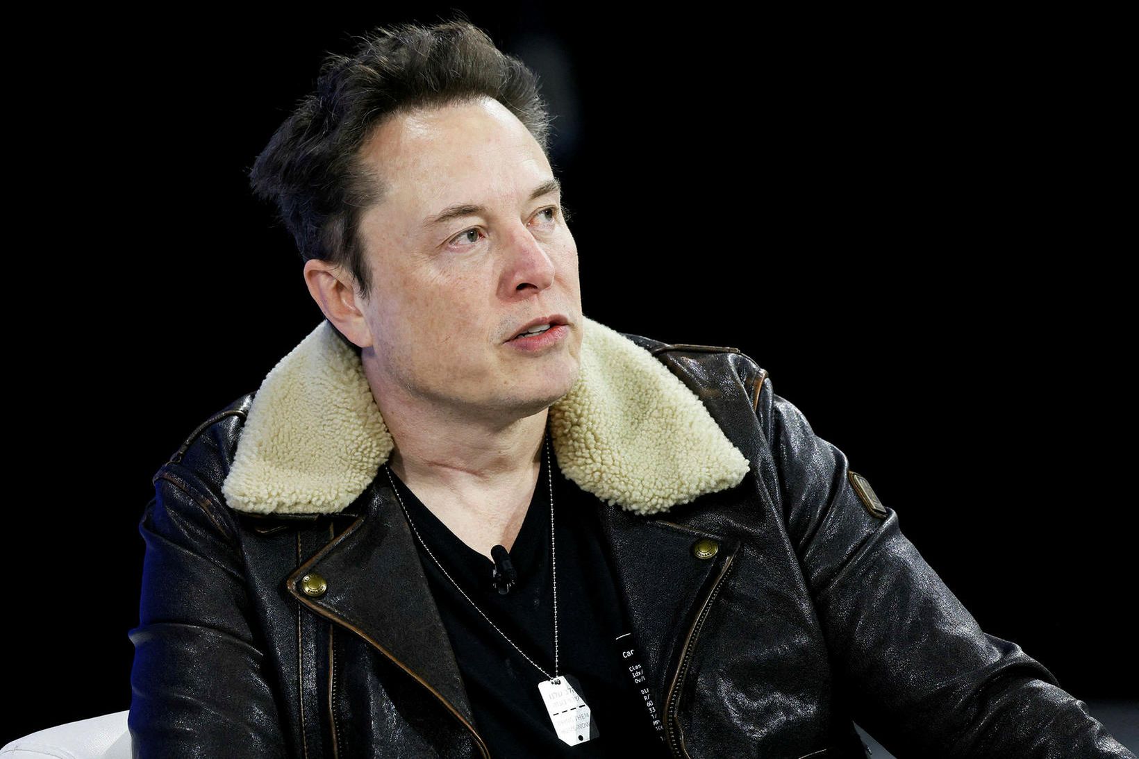 Elon Musk forstjóri Tesla.
